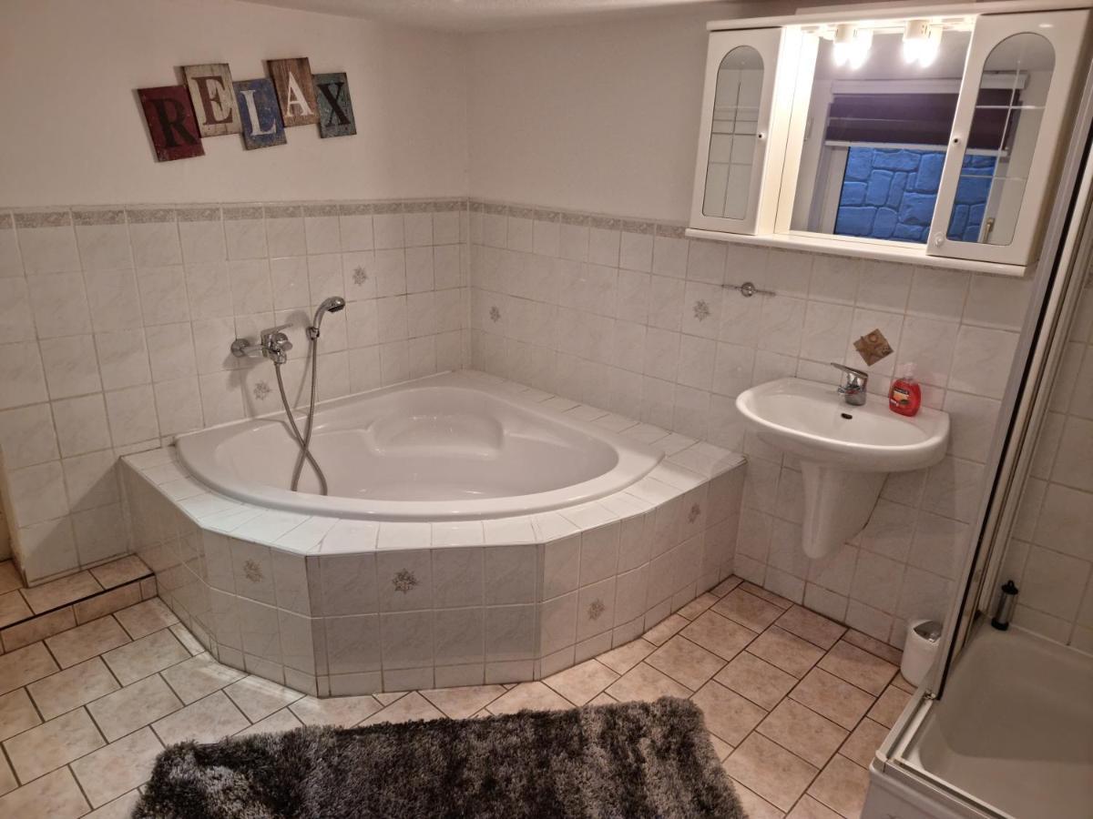 Ferienhaus Wernigerode "Am Schlossbuehel" 5 Schlafzimmer Buitenkant foto